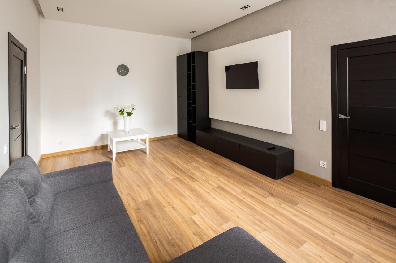 Designer apartment! The center! Lviv Buitenkant foto