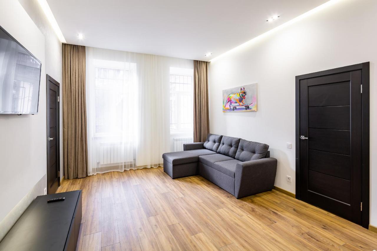 Designer apartment! The center! Lviv Buitenkant foto
